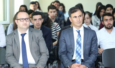 Azərbaycan İlahiyyat İnstitutunda yazıçılarla görüş keçirilib