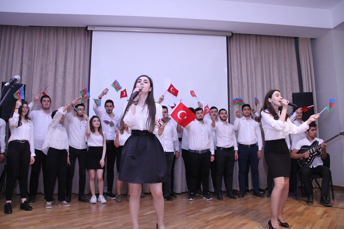 Azərbaycan - Türkiyə dostluğunun nümayişi