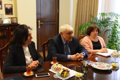 ADU-nun rektoru Türkiyənin Atılım Universitetinin nümayəndələri ilə görüşüb