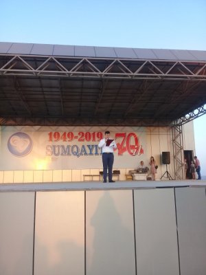 Sumqayıtn 70 illyi münasibətilə mədəniyyət müəssisələrinin kollektivləri Sumqayıt bulvarında konsert proqramı təşkil edib
