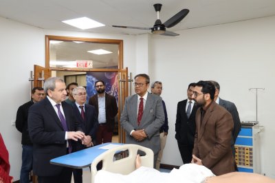 BDU nümayəndə heyəti Pakistanın Lahor Universitetinə səfər edib