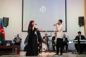 ADU-da Xalq artisti Nazpəri Dostəliyeva ilə görüş keçirilib ADU-da Xalq artisti Nazpəri Dostəliyeva ilə görüş keçirilib