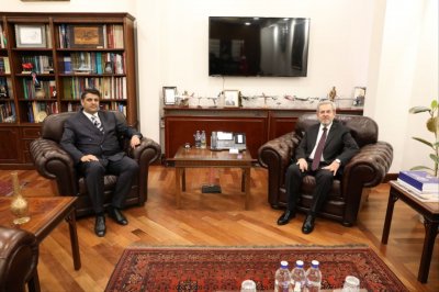 NDU-nun rektoru Elbrus İsayev Dövlət Proqramının icrası çərçivəsində Ankara universitetində olub
