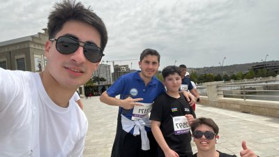 BDU tələbələri “Bakı Marafonu 2025”in xüsusi medalları ilə təltif olunublar