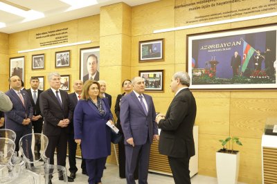 BDU və YAP-ın birgə təşkilatçılığı ilə “Ulu Öndər Heydər Əliyevin siyasi irsi: qüdrətli dövlətin əsasları” mövzusunda konfrans keçirilib