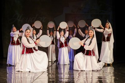 Gənclərin iştirakı ilə “Heydər Əliyev-102” adlı ədəbi-bədii tədbir təşkil edilib