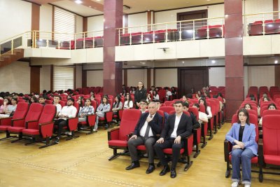 BDU-da Dünya Robot Olimpiadası haqqında infosessiya  