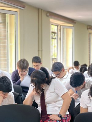 BDU-nun Psixoloji yardım sektoru "Gənc istedadlar" liseyində "Sənin peşən, sənin gələcəyin" adlı təlim keçirib