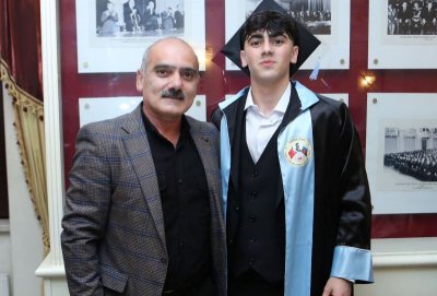 Jurnalist övladları üçün də “Son zəng” çalındı - FOTOLAR