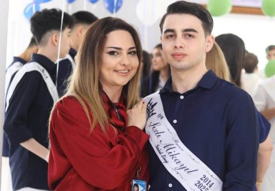 Jurnalist övladları üçün də “Son zəng” çalındı - FOTOLAR