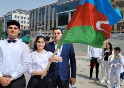 Jurnalist övladları üçün də “Son zəng” çalındı - FOTOLAR