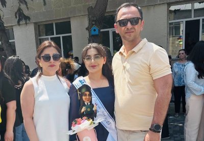 Jurnalist övladları üçün də “Son zəng” çalındı - FOTOLAR
