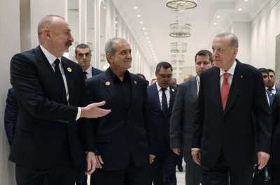 Prezident Əliyev Xankəndidə tarix yazdı: Qarabağ yeni diplomatik mərkəzdir