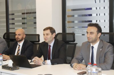 Mingəçevir Dövlət Universiteti və İnnovasiya və Rəqəmsal İnkişaf Agentliyi arasında yeni əməkdaşlıq istiqamətləri müzakirə edilib