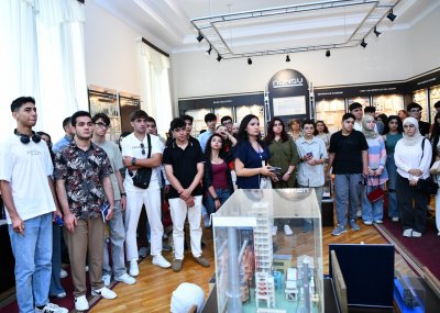 ADNSU-da keçirilən “Açıq qapı günü”ndə 400-dən çox abituriyent iştirak edib