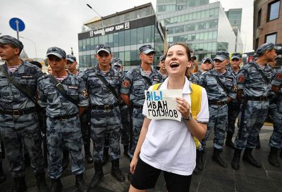 Moskvada kütləvi etirazlar başladı - 200-dən çox insan saxlanıldı+ Yenilənir