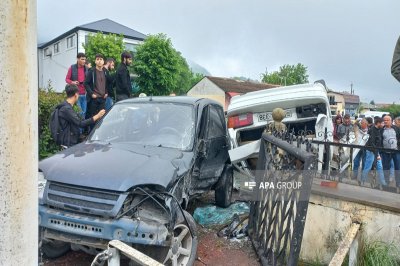 Zaqatalada yol qəzasında qazi ölüb və xəsarət alanlar var - FOTO