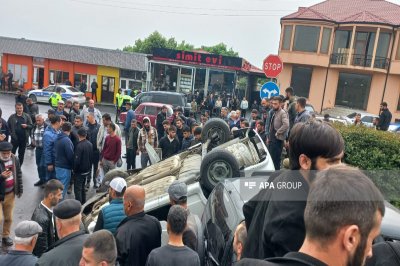 Zaqatalada yol qəzasında qazi ölüb və xəsarət alanlar var - FOTO