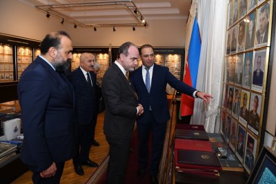 Türkiyənin Niğde Ömer Halisdemir Universitetinin rektoru ADNSU-da olub