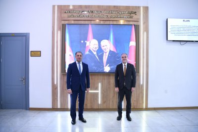 Türkiyənin Niğde Ömer Halisdemir Universitetinin rektoru ADNSU-da olub