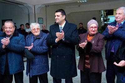 Naxçıvan Dövlət Universitetinin İncəsənət fakültəsinin müəllimi, Prezidentin fərdi təqaüdçüsü, görkəmli tarzən Əkrəm Məmmədlinin 80 illik yubileyi keçirilir