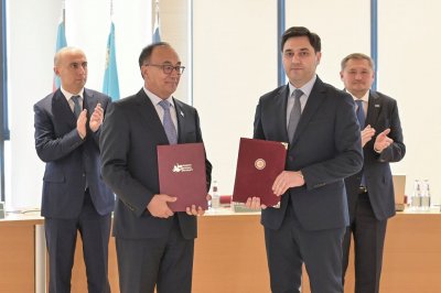 BAAU Qazaxıstanın 2 universiteti ilə memorandum imzalayıb - Fotolar