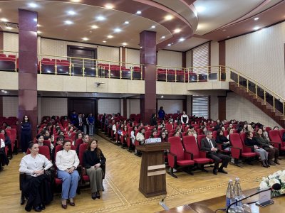 BDU-nun Karyera və məzunlarla iş Mərkəzi “Məzunla görüş” layihəsinə başlayıb