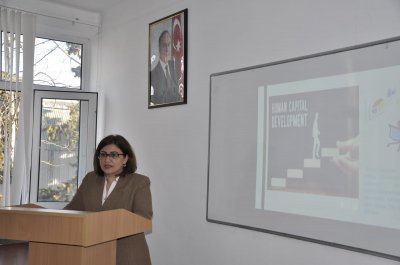 Mingəçevir Dövlət Universitetində “Konstitusiya və Suverenlik İli” çərçivəsində "Elm Günü"nə həsr olunmuş elmi konfrans keçirilib