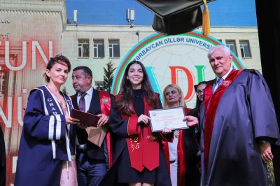 ADU-da “Məzun günü” keçirilib