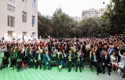 ADU-da “Məzun günü” keçirilib