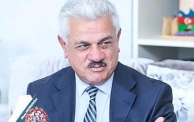Dəmir barmaqlıqlar arxasında dözə bilməyən məmurlar...