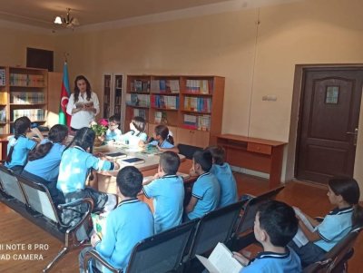 Məktəb kitabxanaları - düşünən gəncliyin təməl beşiyi Məktəb kitabxanaları - düşünən gəncliyin təməl beşiyi