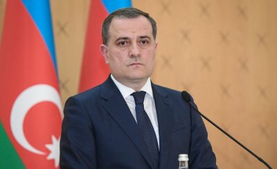 Bu universitet nazirlər yetişdirir